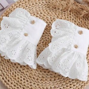 NWOT - White Lace Cuffs with Button Detail